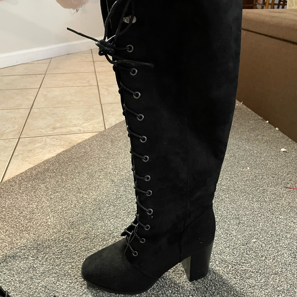 A+ by Aldo black lace up, heeled boots, with zipper 7.5